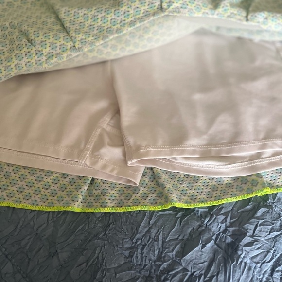 Lucky In Love Tennis/Golf/Pickleball skirt women’s medium - Picture 3 of 5